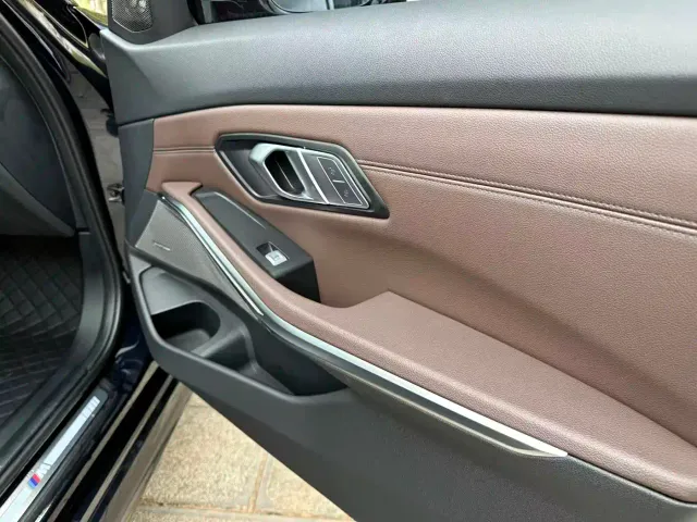 BMW 3 Series — Фото автомобиля 30