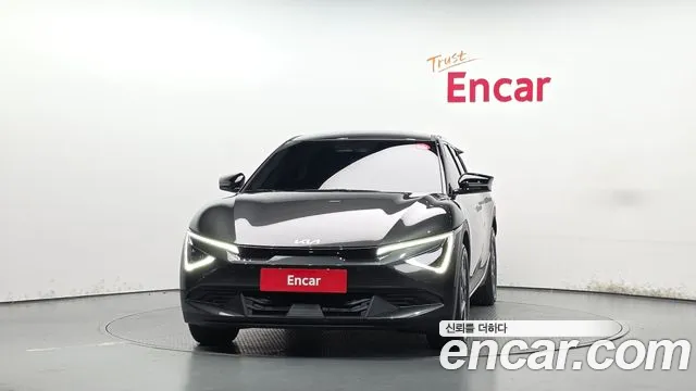 Kia EV6 — Фото автомобиля 3