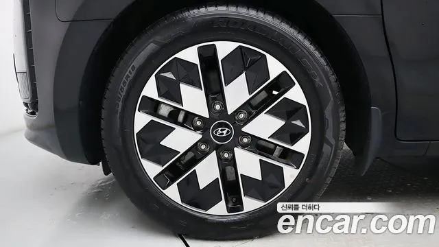 Hyundai Staria — Фото автомобиля 17