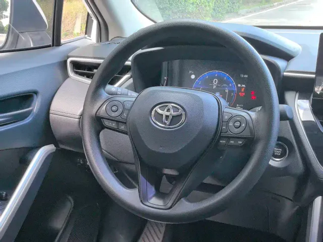 Toyota Corolla Cross — Фото автомобиля 13