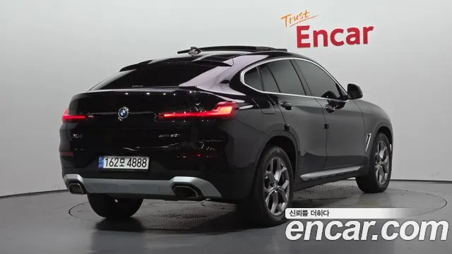 BMW X4 — Фото автомобиля 2