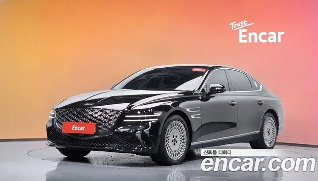 Фотография автомобиля — Genesis G80 RG3
