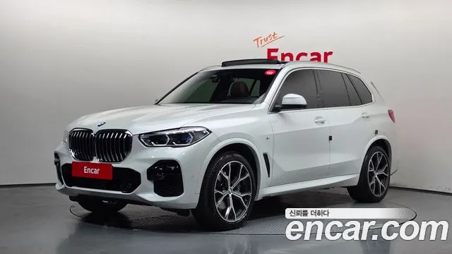 Фотография автомобиля — BMW X5 G05
