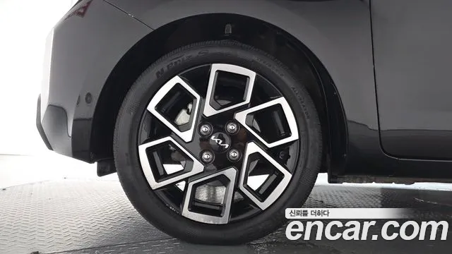 Kia RAY Новый Kia Ray Signature — Фото автомобиля 5