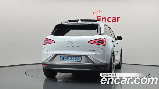 Hyundai Nexo Nexo Premium — Фото автомобиля 3