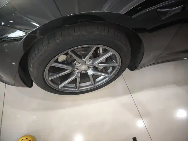Tesla Model 3 — Фото автомобиля 22