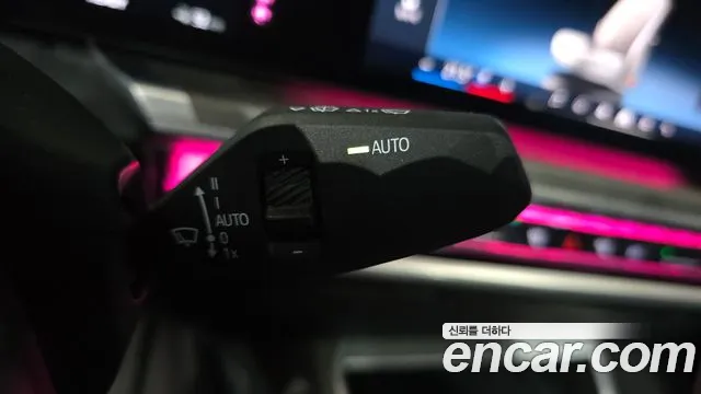 BMW i7 G70 — Фото автомобиля 30