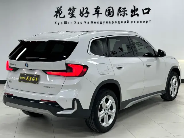 BMW X1 — Фото автомобиля 5