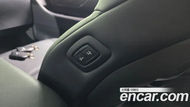 Toyota Alphard — Фото автомобиля 25