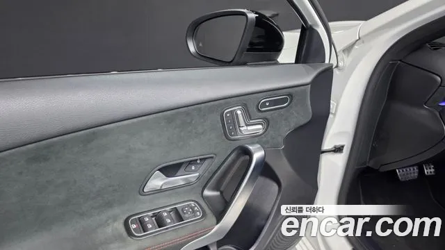 Mercedes-Benz A-Class W177 — Фото автомобиля 28