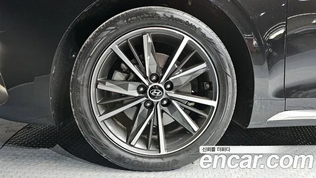 Hyundai Grandeur Новый Grandeur IG — Фото автомобиля 5