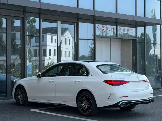 Mercedes-Benz C-Class — Фото автомобиля 14