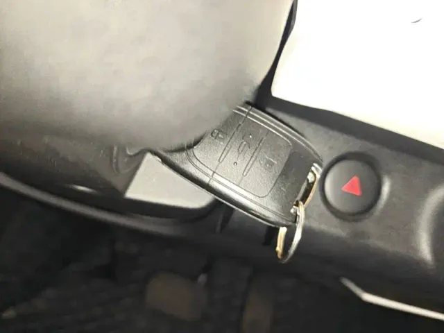 Wuling Hongguang Mini EV — Фото автомобиля 8