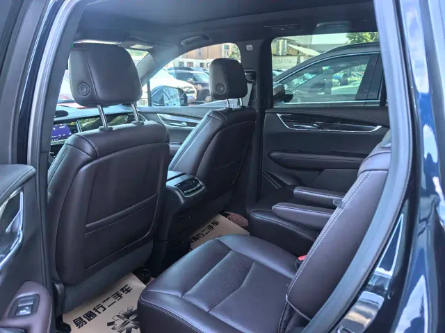 Cadillac XT6 — Фото автомобиля 6