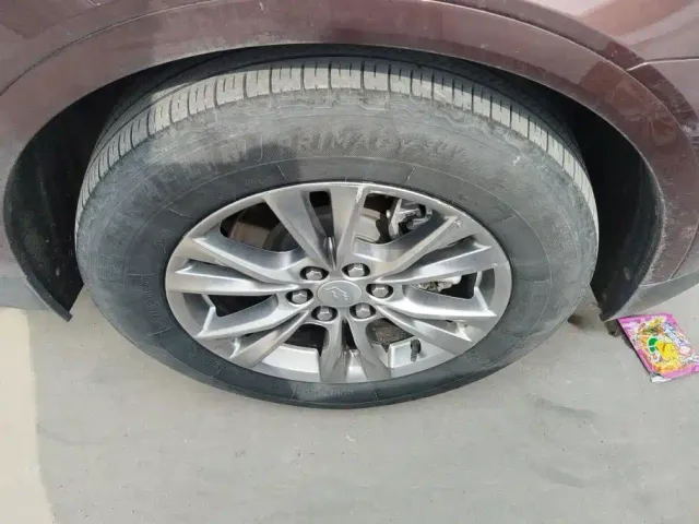 Cadillac XT5 — Фото автомобиля 6