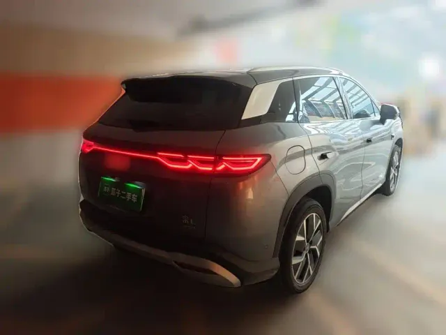 BYD Song L DM-i — Фото автомобиля 4
