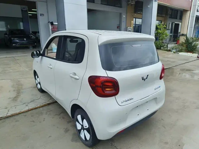 Wuling Hongguang Mini EV — Фото автомобиля 4