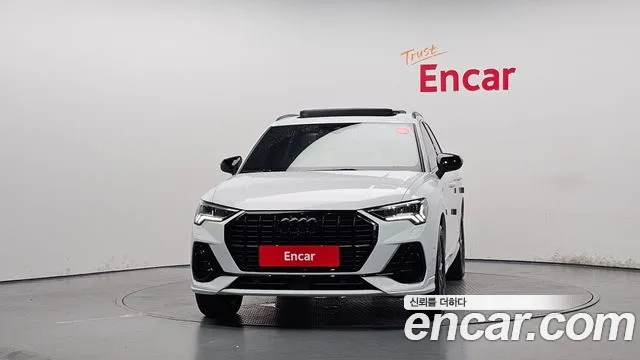 Audi Q3 35 TDI Premium — Фото автомобиля 3