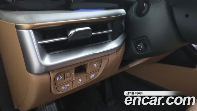 Hyundai Grandeur GN7 — Фото автомобиля 26