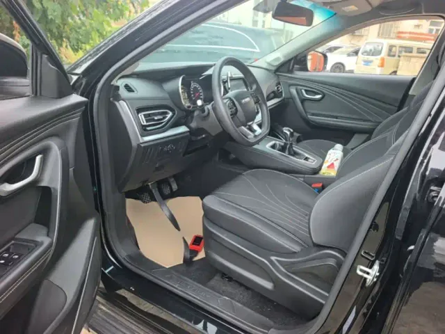 Jetour Jetour X70M 2022 1.5T Manual Avant-garde Partner 5-seater — Фото автомобиля 15