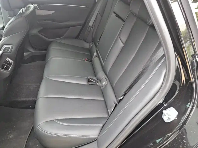 Buick LaCrosse 2026 Model 28T Platinum Edition — Фото автомобиля 16
