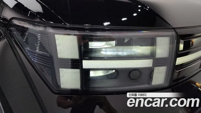 Hyundai Santafe Santa Fe (MX5) Бензин 2.5T 2WD — Фото автомобиля 17