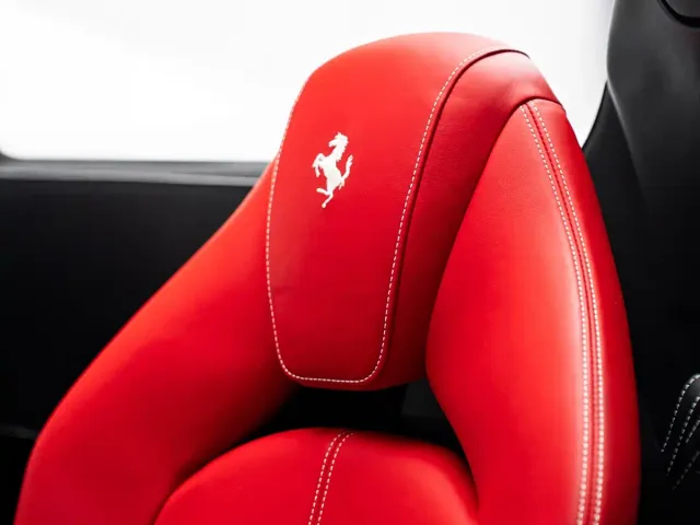 Ferrari F8 — Фото автомобиля 13