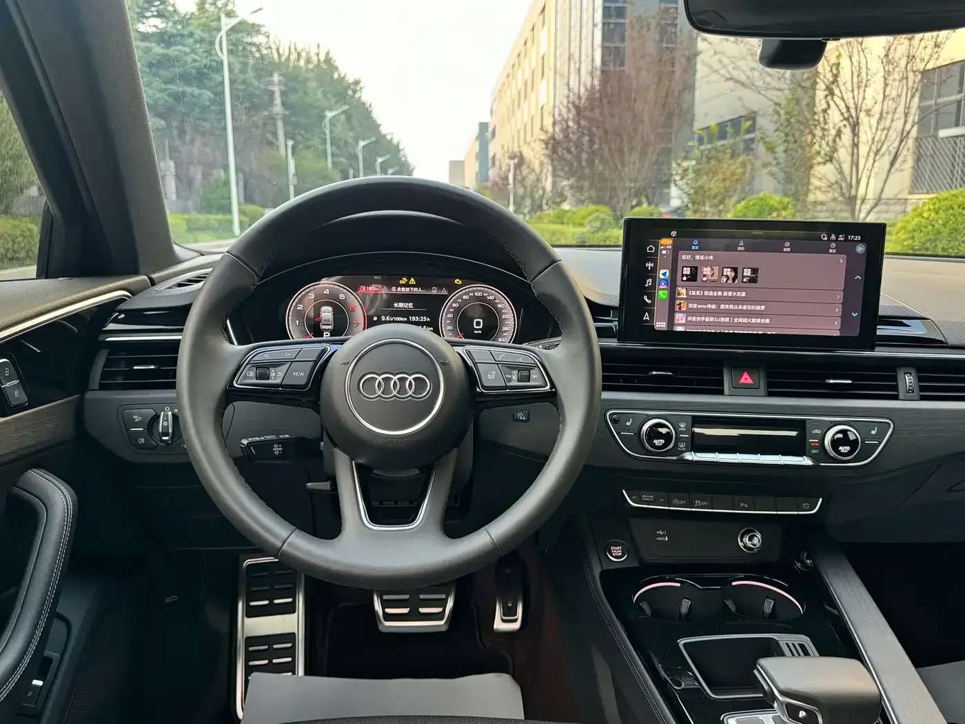 Audi Audi A4L 2024 40 TFSI Luxury Dynamic — Фото автомобиля 17