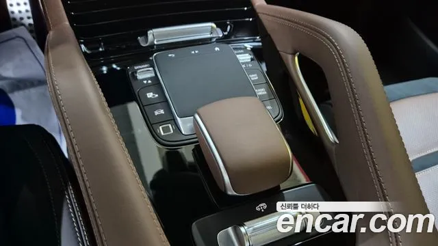 Mercedes-Benz GLE-Class — Фото автомобиля 14