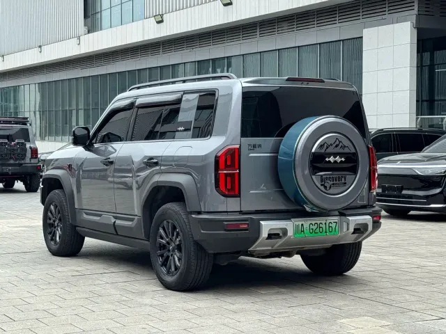 BYD FangChengBao Leopard 5 — Фото автомобиля 7