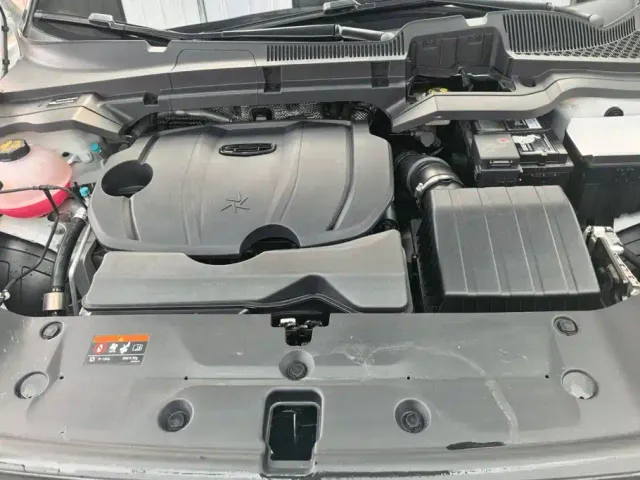 Geely ICON — Фото автомобиля 10