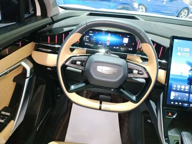 Geely Boyue L — Фото автомобиля 10