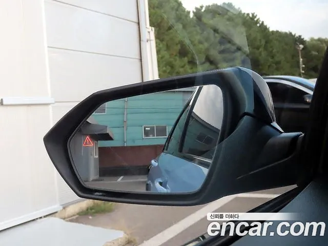 Hyundai Avante CN7 — Фото автомобиля 5