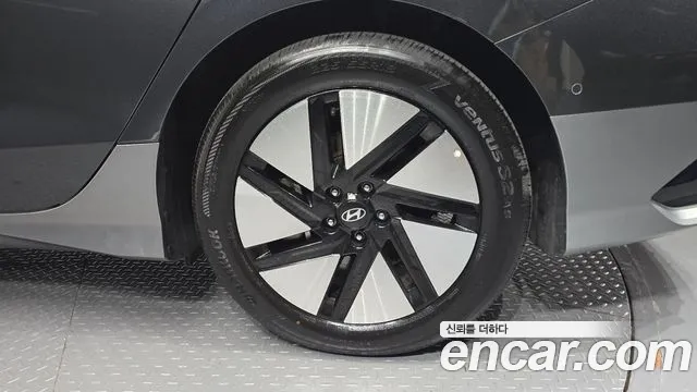 Hyundai Ioniq 6 — Фото автомобиля 6