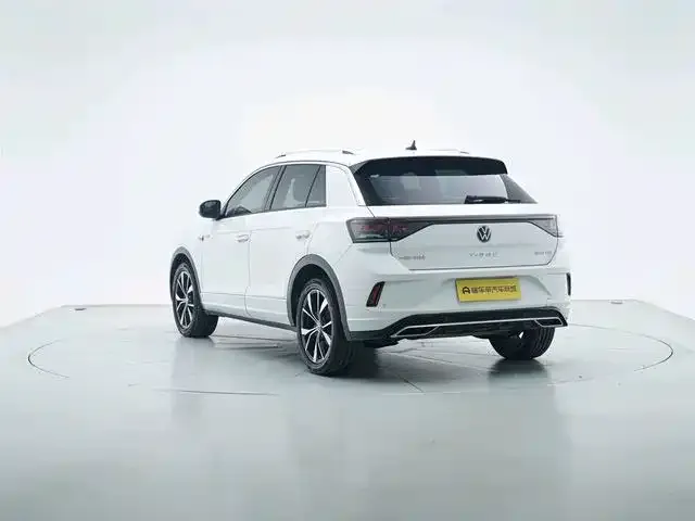 Volkswagen T-Roc — Фото автомобиля 5