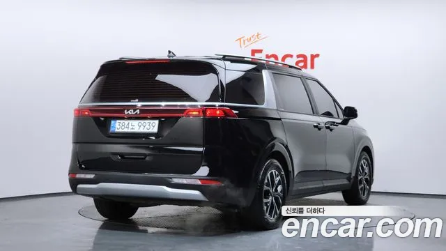 Kia Canival Carnival 4 поколение Бензин 9 мест Prestige — Фото автомобиля 2