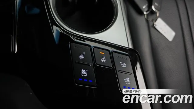 Kia K8 Hybrid — Фото автомобиля 18