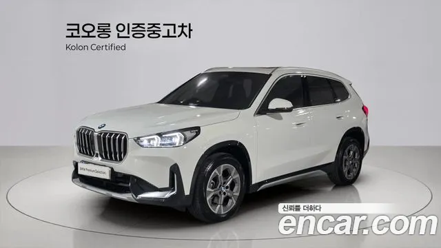 Фотография автомобиля — BMW X1 U11