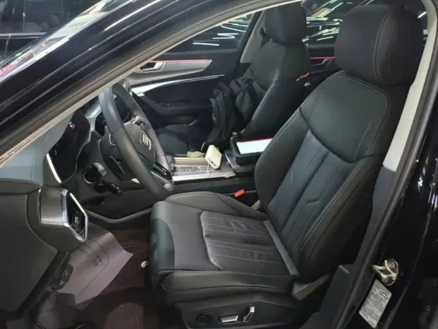 Audi A6L — Фото автомобиля 14
