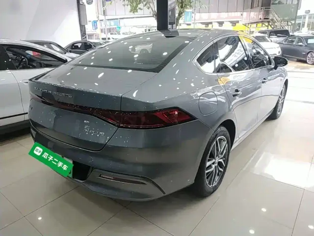 BYD Qin PLUS — Фото автомобиля 6
