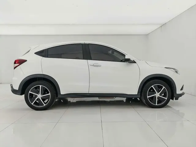 Honda Vezel 2019 220 TURBO CVT Luxury Edition China VI — Фото автомобиля 20