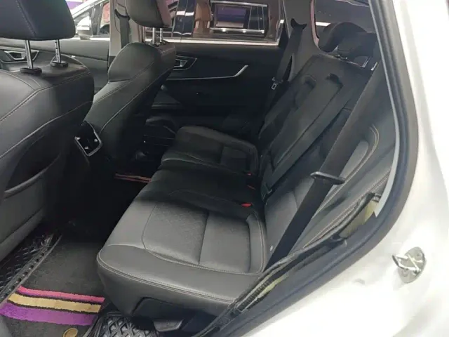 Chery Tiggo 8 — Фото автомобиля 16