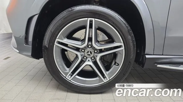 Mercedes-Benz GLS-Class — Фото автомобиля 5