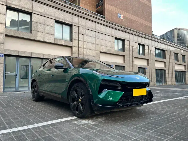 Lotus Eletre — Фото автомобиля 2