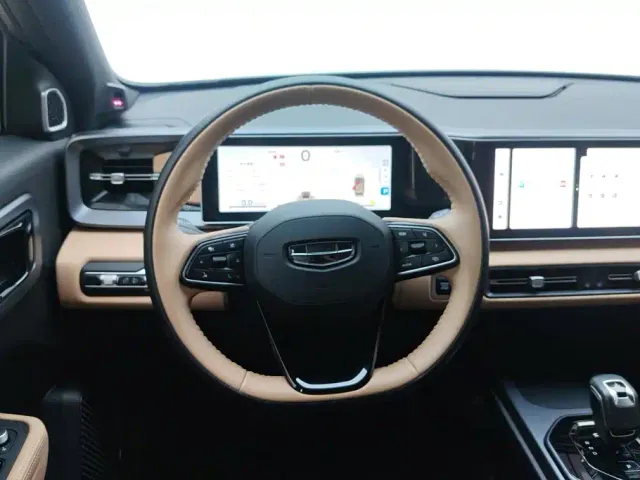 Geely ICON — Фото автомобиля 15