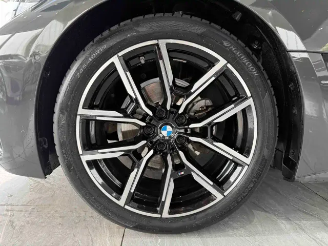 BMW 4 Series — Фото автомобиля 15