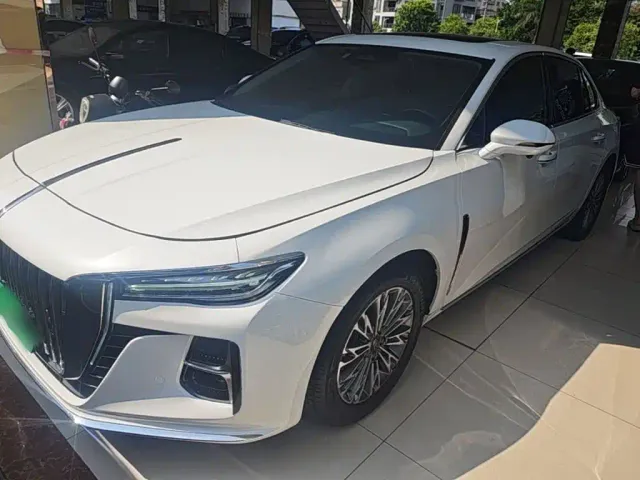 Фотография автомобиля — Hongqi H5