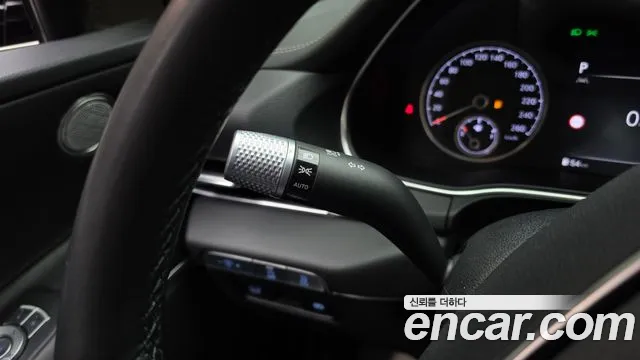 Genesis GV80 — Фото автомобиля 30