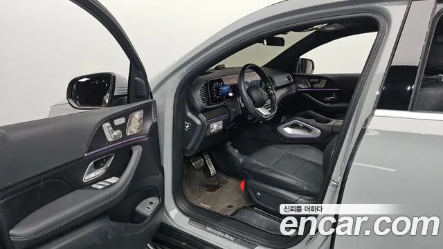Mercedes-Benz GLE-Class — Фото автомобиля 2