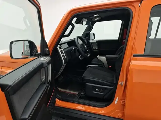 iCAR V23 — Фото автомобиля 8